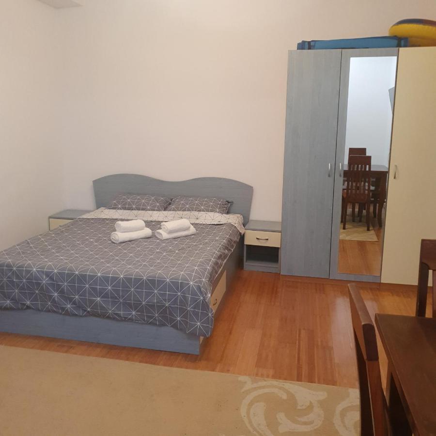 Apartament O Camera Mamaia Apartman Kültér fotó