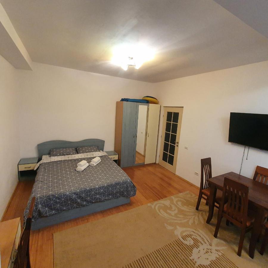 Apartament O Camera Mamaia Apartman Kültér fotó